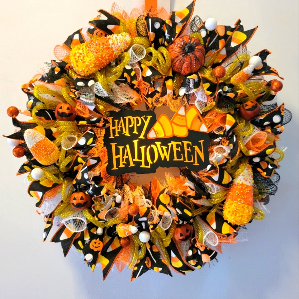Happy Halloween Light-Up Candy Corn Wreath